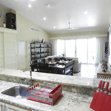 The Elephant Castle Beach Front Penthouse Manuel Antonio Exteriör bild