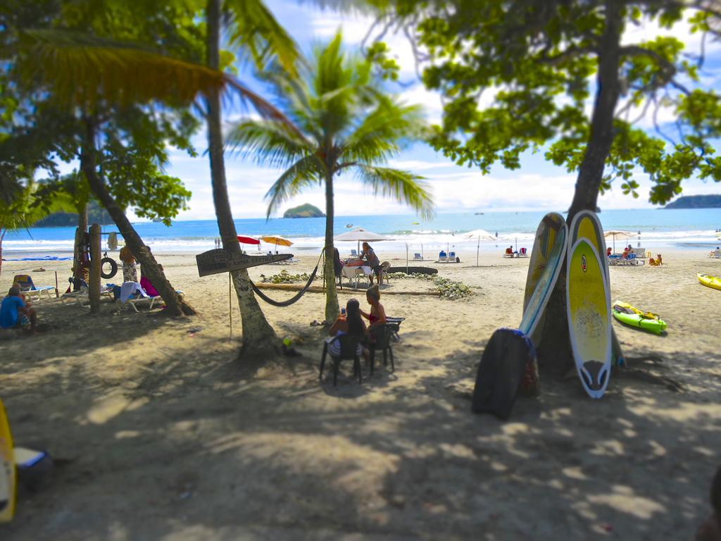 The Elephant Castle Beach Front Penthouse Manuel Antonio Exteriör bild